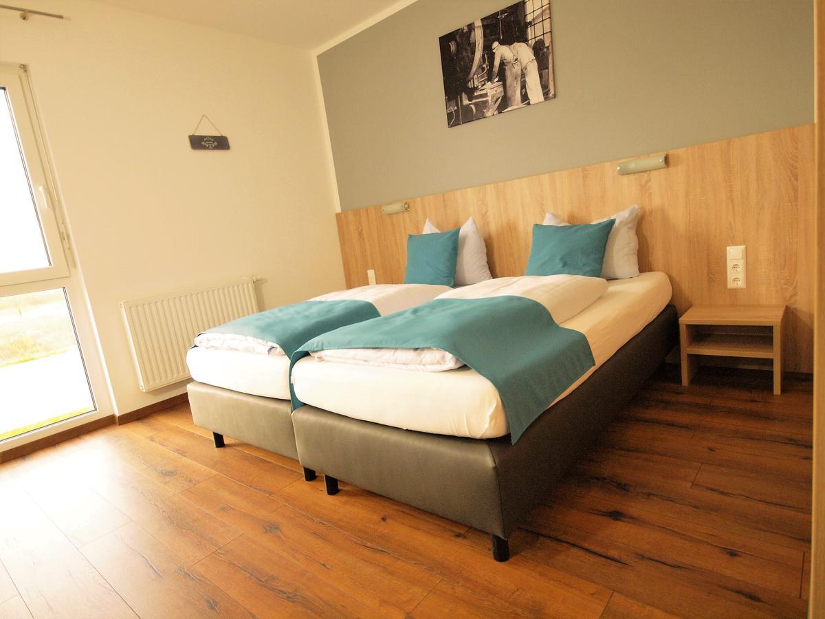 Hotel Traumfabrik Büttelborn Екстериор снимка